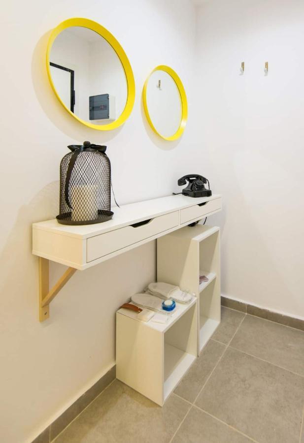 Mazi Rooms Venizelou Tesalonika Bagian luar foto