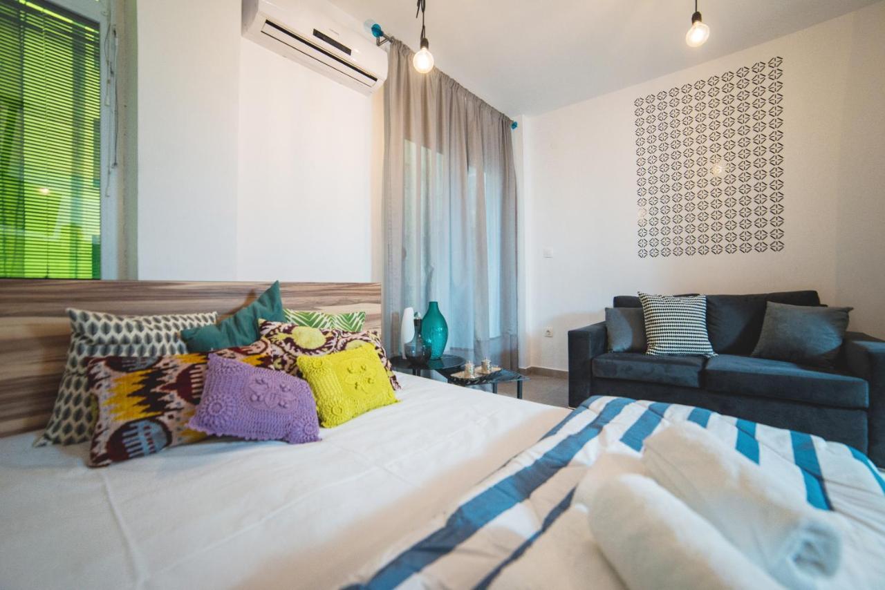 Mazi Rooms Venizelou Tesalonika Bagian luar foto