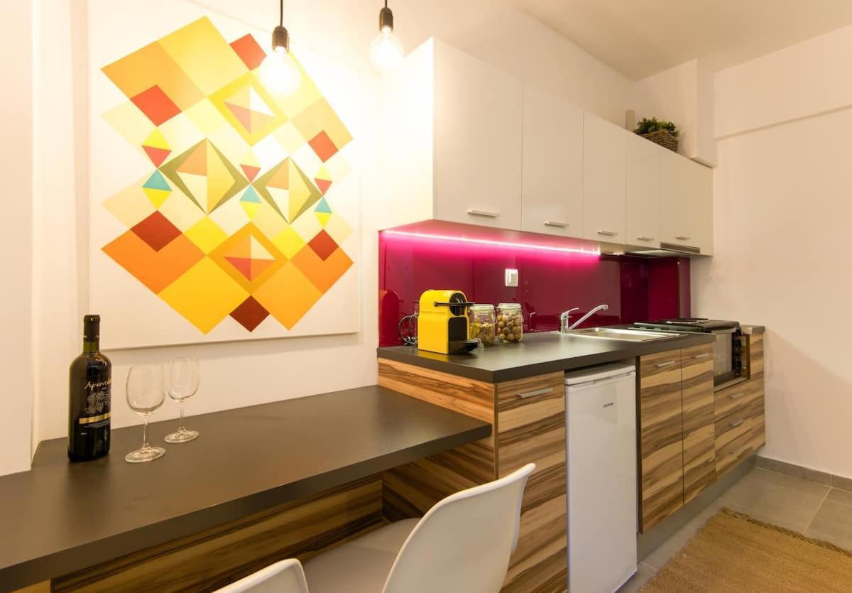 Mazi Rooms Venizelou Tesalonika Ruang foto